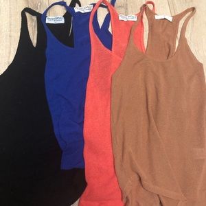 Bundle of Project Social T tanks